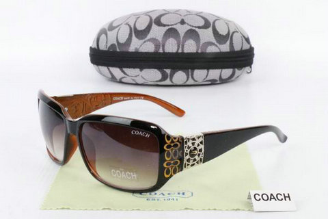 COACH Sunglasses 62