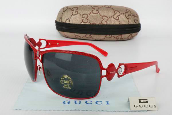 GUCCI Sunglasses 95