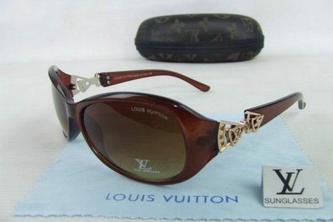 Louis Vuitton Sunglasses 35