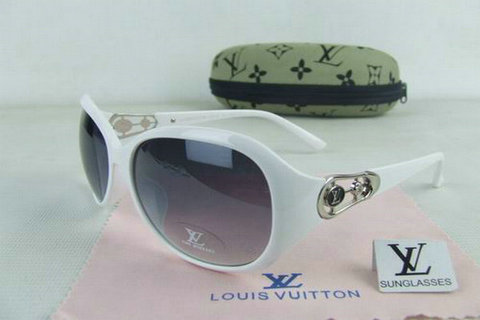 Louis Vuitton Sunglasses 36