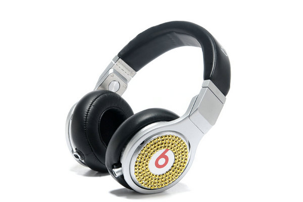 Monster Beats Inlaid with gold drill black